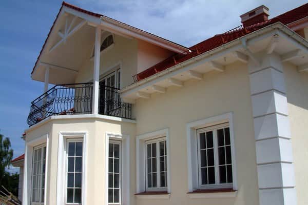 Corbeau Décoratif De Façade KR7 : profilé minimaliste