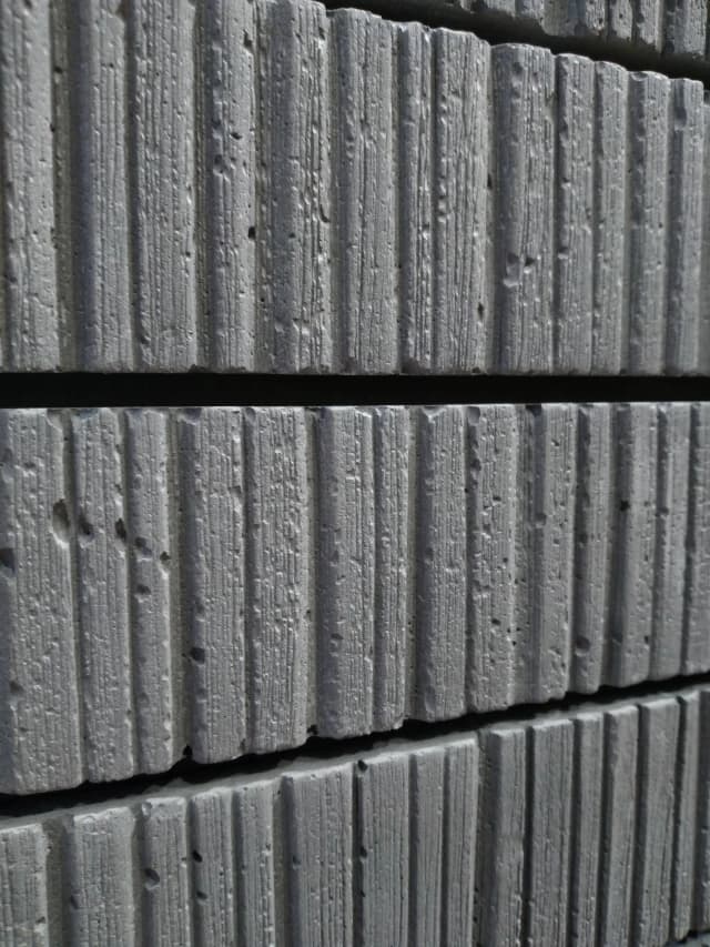 carrelage-de-facade-vertical-long-g-01-sc010g01020