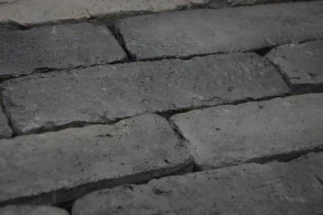 Brique de terrasse en ciment Graphite – L : 6.5 cm x H : 27 cm x Ep : 3.5 cm