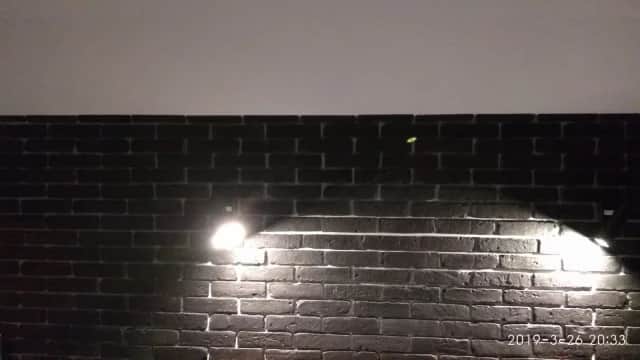 Vieille brique noire imprégnée